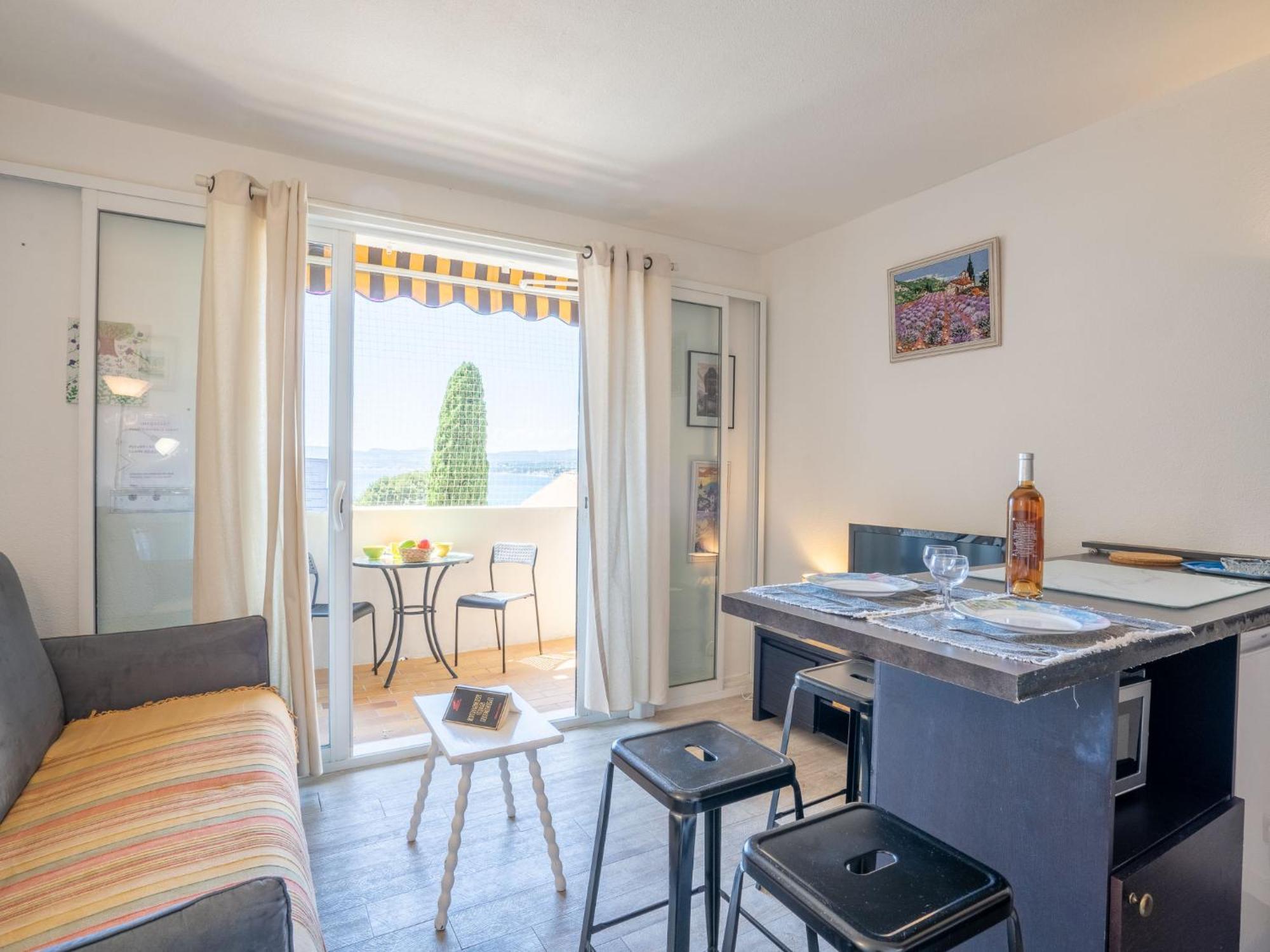 Apartment Les Aigues Marines-58 By Interhome Saint-Cyr-sur-Mer Exterior photo
